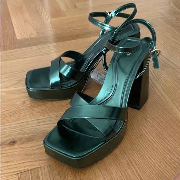 NWT Zara Green Platform Sandals - Picture 4 of 4